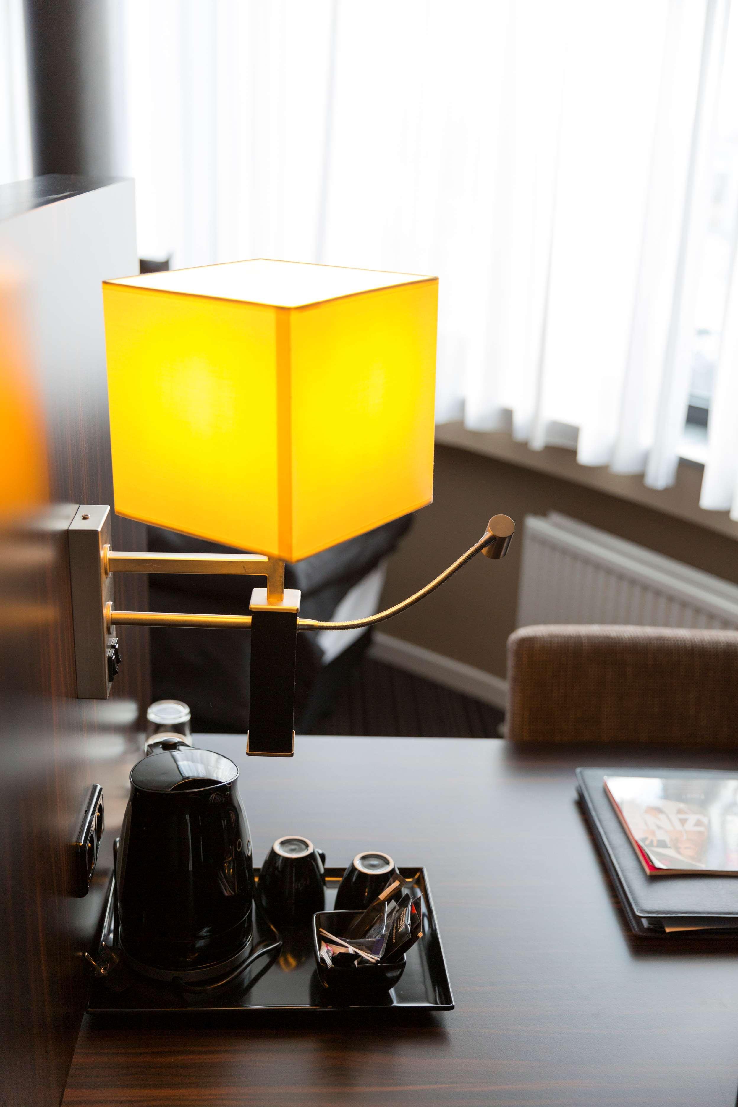 Docklands Hotel Anversa