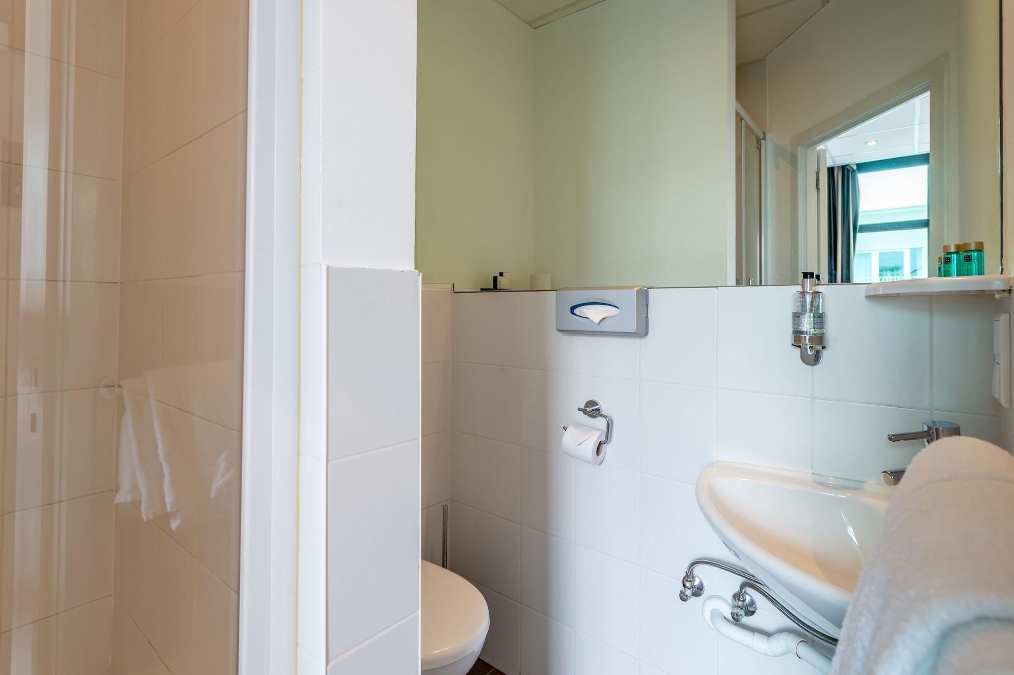 Docklands Hotel 3*