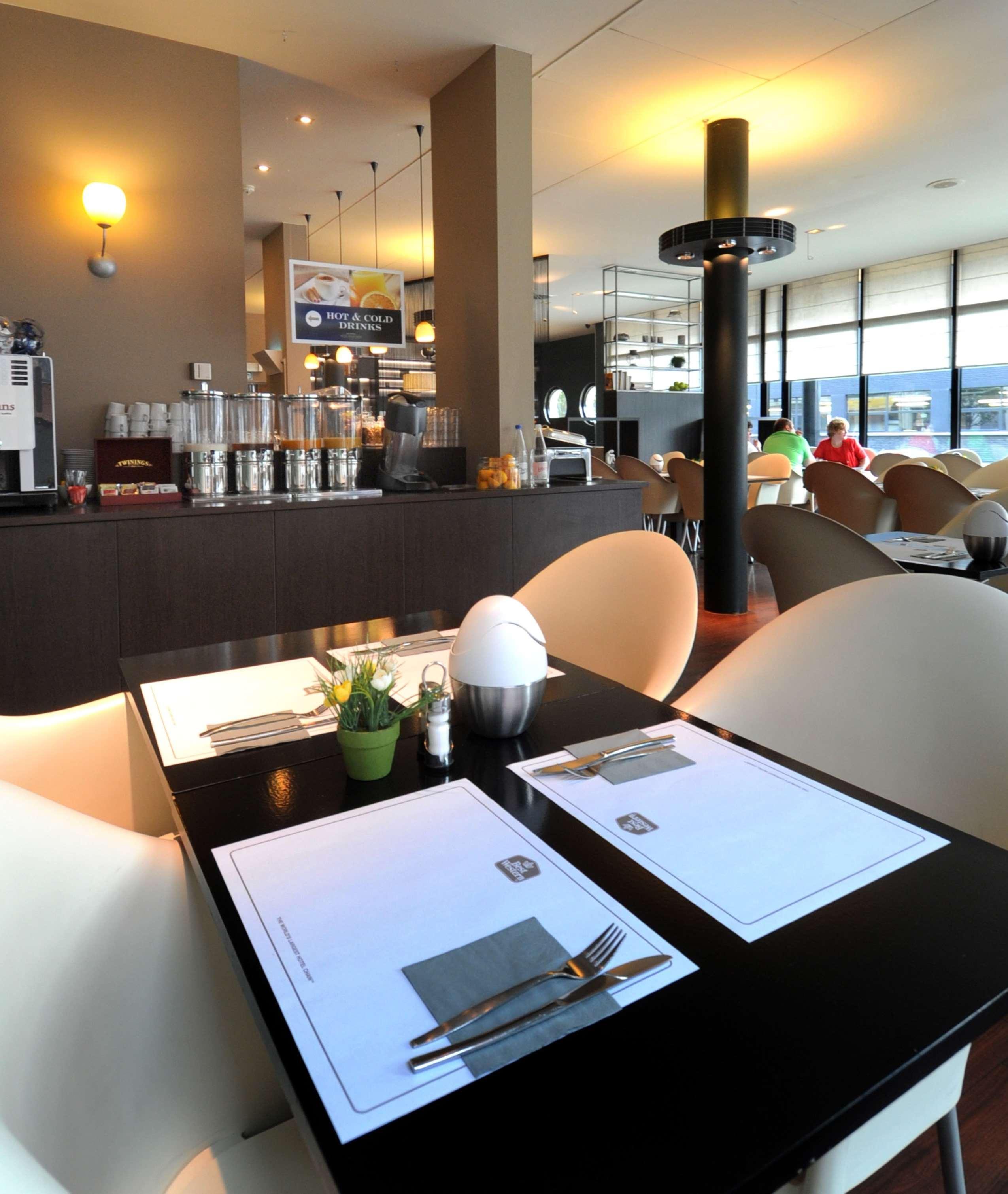 Hotel Docklands 3*